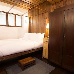 Camera standard con letto queen size